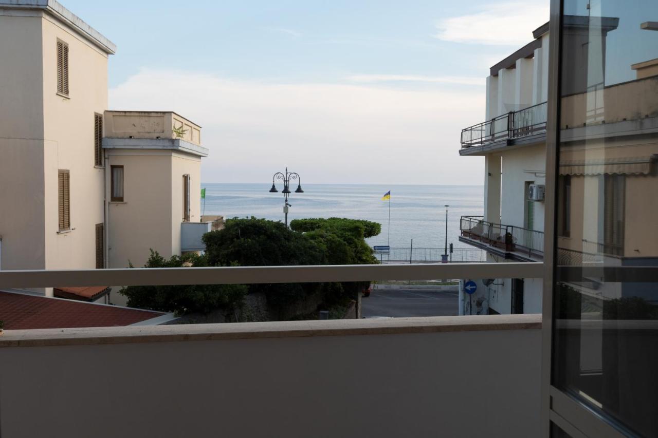 B&B Lungomare Diamante Extérieur photo