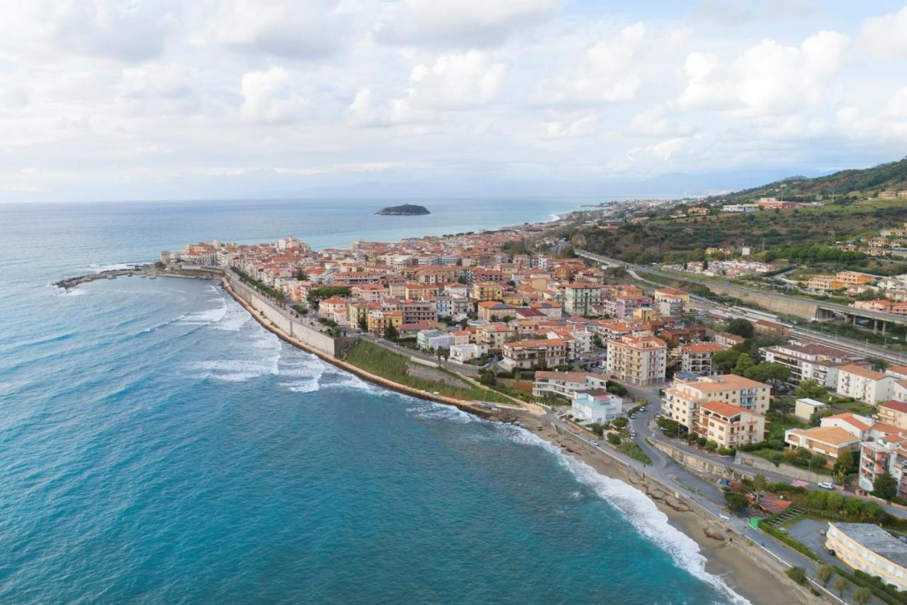 B&B Lungomare Diamante Extérieur photo